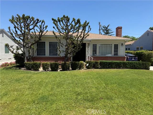 Detail Gallery Image 1 of 1 For 4926 Nagle Ave, Sherman Oaks,  CA 91423 - 2 Beds | 1 Baths