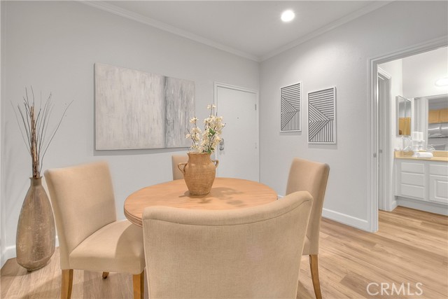Detail Gallery Image 13 of 51 For 300 N El Molino Ave #118,  Pasadena,  CA 91101 - 2 Beds | 2 Baths