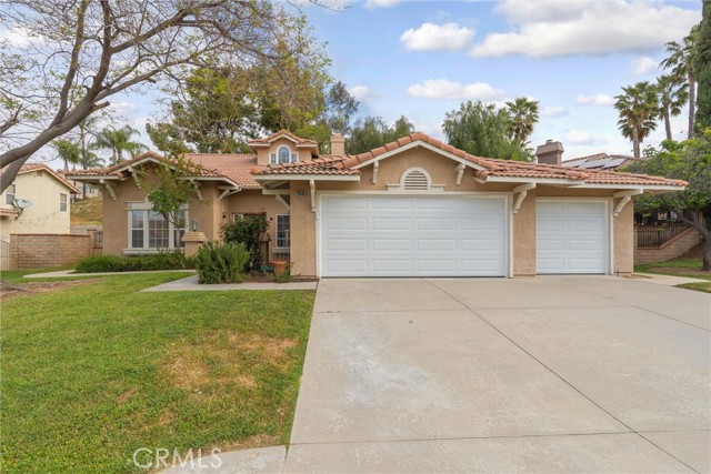 29608 Bright Spot Road, Highland CA: https://media.crmls.org/medias/0dbd555b-43a3-4ba1-bc42-3885756ec0ce.jpg