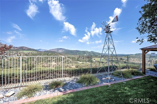 21672 High Country Drive, Rancho Santa Margarita CA: https://media.crmls.org/medias/0dbdd6cb-7485-4172-a834-89dded8e6a49.jpg