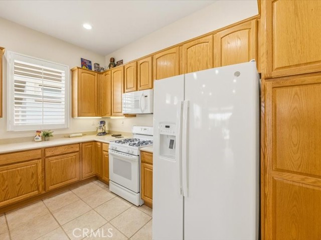 Detail Gallery Image 13 of 42 For 411 Northwood, Banning,  CA 92220 - 2 Beds | 2 Baths