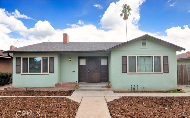 Detail Gallery Image 1 of 1 For 124 E Dayton Ave, Fresno,  CA 93704 - 3 Beds | 2 Baths