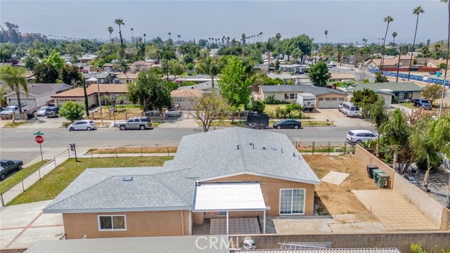 7355 Amanda Court, Riverside CA: https://media.crmls.org/medias/0dbf1bda-63c9-4a47-bfce-36bcf17bf87c.jpg