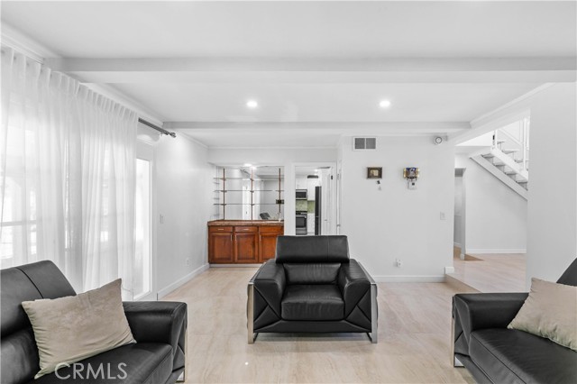 Detail Gallery Image 23 of 72 For 9915 Nevada Ave, Chatsworth,  CA 91311 - 5 Beds | 4 Baths