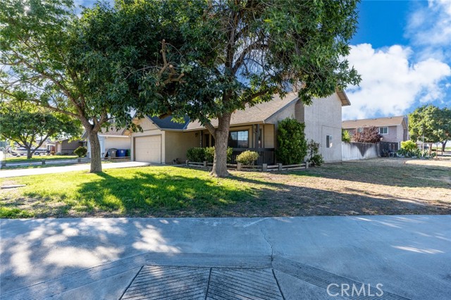 Detail Gallery Image 6 of 53 For 1080 Lee Ave, Gustine,  CA 95322 - 4 Beds | 2 Baths