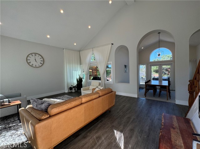 13745 Moonshadow Place, Chino Hills CA: https://media.crmls.org/medias/0dc1019b-735c-4cd8-8170-1398c11b5fab.jpg