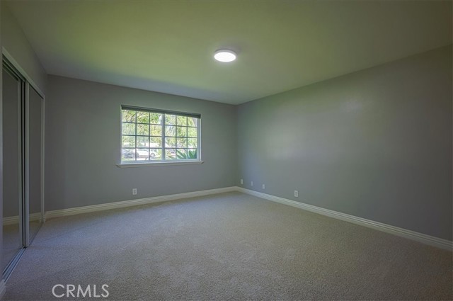 1375 N Euclid Avenue, Upland CA: https://media.crmls.org/medias/0dc1bfff-8146-446b-82fc-687c6fd98a93.jpg