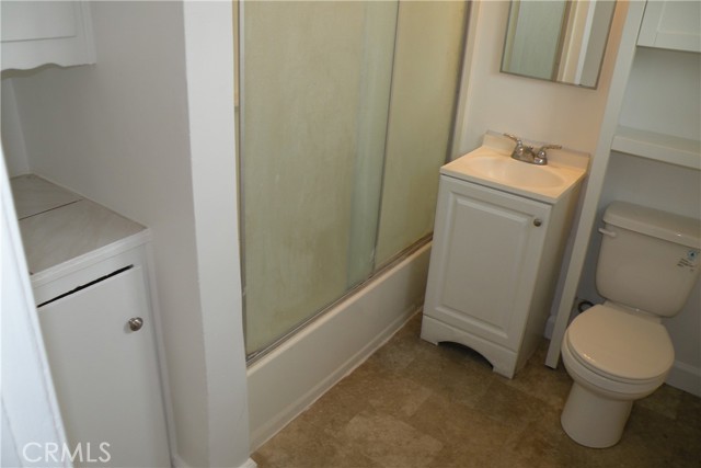 Detail Gallery Image 27 of 41 For 637 N Anna Dr, Anaheim,  CA 92805 - – Beds | – Baths