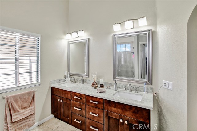 Detail Gallery Image 20 of 27 For 19975 Westerly Dr, Riverside,  CA 92508 - 3 Beds | 2 Baths