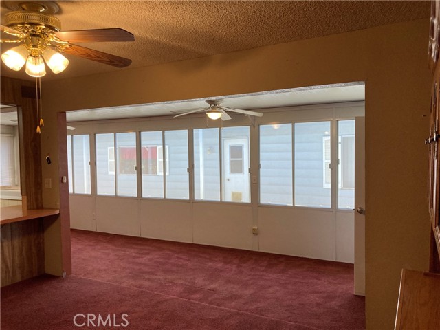 1107 Checkerberry Court, Hemet CA: https://media.crmls.org/medias/0dc33932-acf6-48ec-972c-4b1e977432b6.jpg