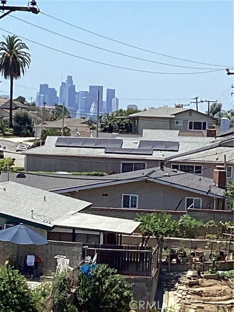 247 Barranca Drive, Monterey Park CA: https://media.crmls.org/medias/0dc3a35c-46e1-45f0-82df-f84cbad0721e.jpg