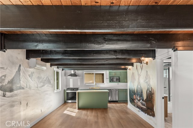 Detail Gallery Image 28 of 72 For 39933 Deer, Big Bear Lake,  CA 92315 - 3 Beds | 2 Baths