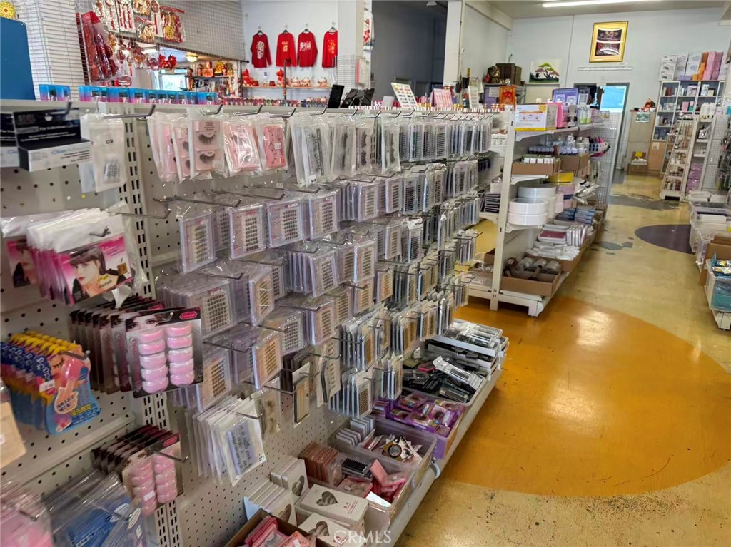 MLS #CV26004949 image #2