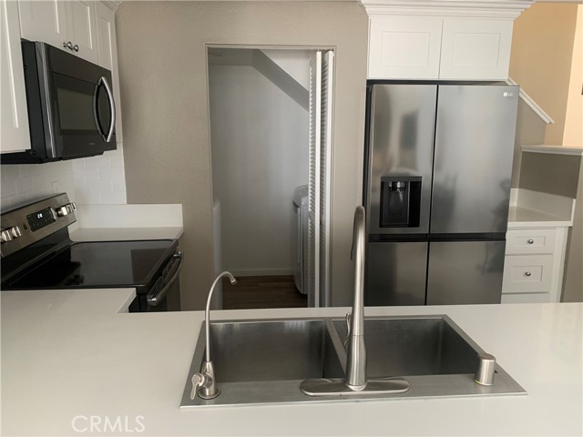 Detail Gallery Image 14 of 34 For 41 Fallingstar #28,  Irvine,  CA 92614 - 2 Beds | 2 Baths