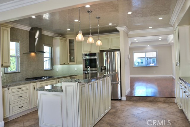 6039 Greenbush Avenue, Van Nuys, CA, 91401 6039 Greenbush Avenue, Van Nuys, CA, 91401