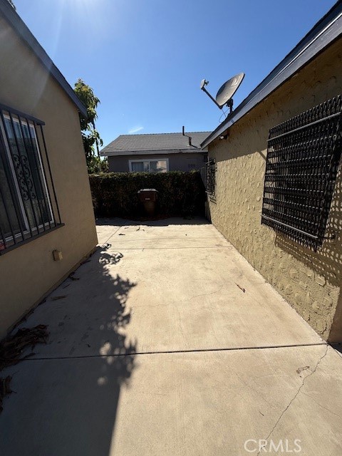 Detail Gallery Image 18 of 20 For 836 W Cedar, Compton,  CA 90220 - 2 Beds | 1 Baths