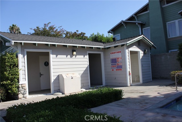 563 E City Court, Anaheim CA: https://media.crmls.org/medias/0dc63ce7-d8d2-4079-834c-ba993f9e61e5.jpg