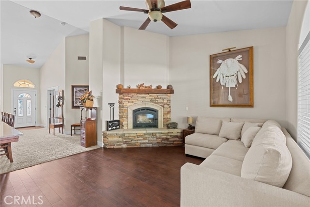 Detail Gallery Image 13 of 29 For 9966 Sunfish Cir, Paso Robles,  CA 93446 - 3 Beds | 2 Baths