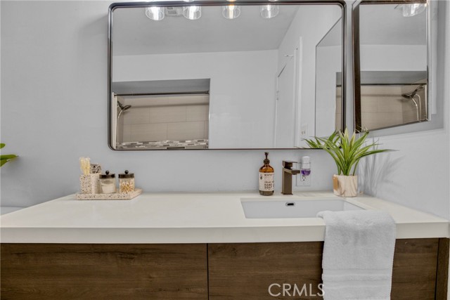 Image 21 of 29 For 1158 Ivescrest Avenue