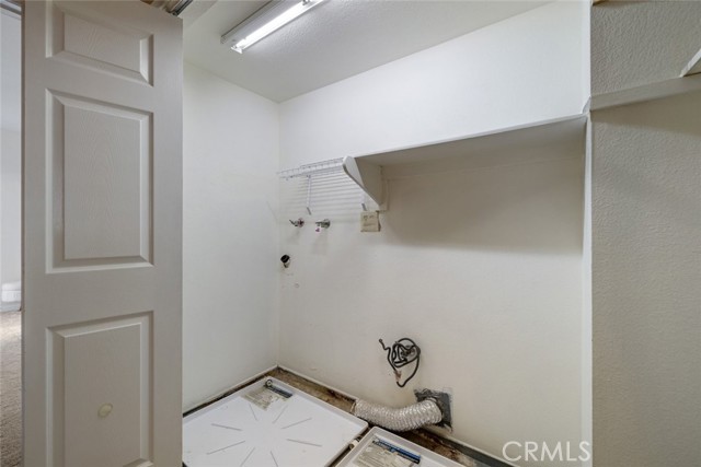 484 S Euclid Avenue, Pasadena CA: https://media.crmls.org/medias/0dc81b6f-ac99-40f8-8713-645783ed18e7.jpg