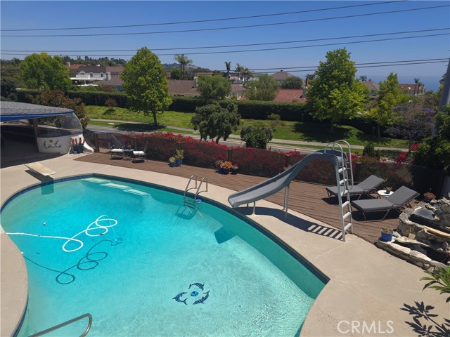 5726 Sunmist Drive, Rancho Palos Verdes CA: https://media.crmls.org/medias/0dc82290-6856-4bee-9e31-441a2b813e2c.jpg