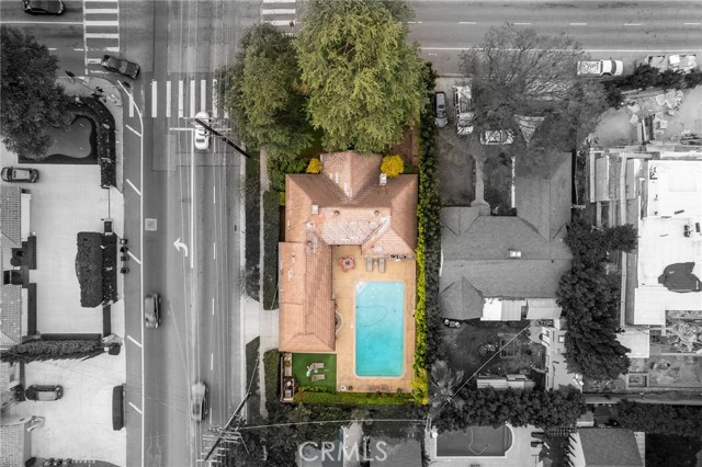 Detail Gallery Image 38 of 55 For 14060 Chandler Bld, Sherman Oaks,  CA 91401 - 3 Beds | 2 Baths