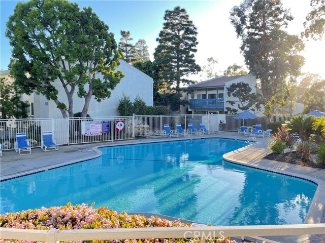 603 Prospect Avenue, Redondo Beach, California 90277, 1 Bedroom Bedrooms, ,1 BathroomBathrooms,Residential,Sold,Prospect,SB22051117