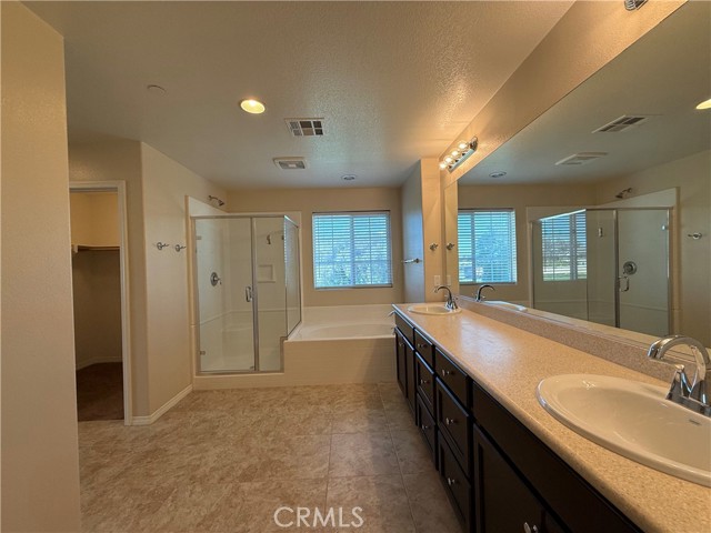 Detail Gallery Image 15 of 16 For 7435 Silver Saddle Ct., Corona,  CA 92880 - 4 Beds | 3/1 Baths