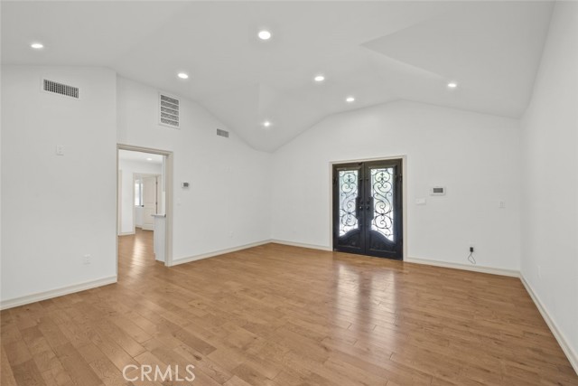 8817 Louise Avenue, Sherwood Forest CA: https://media.crmls.org/medias/0dc9a723-8e30-4760-a611-11999897ccd5.jpg