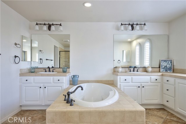 45579 Basswood Court, Temecula CA: https://media.crmls.org/medias/0dcb03ce-1d16-44e9-9cea-ddcd1c0c7448.jpg