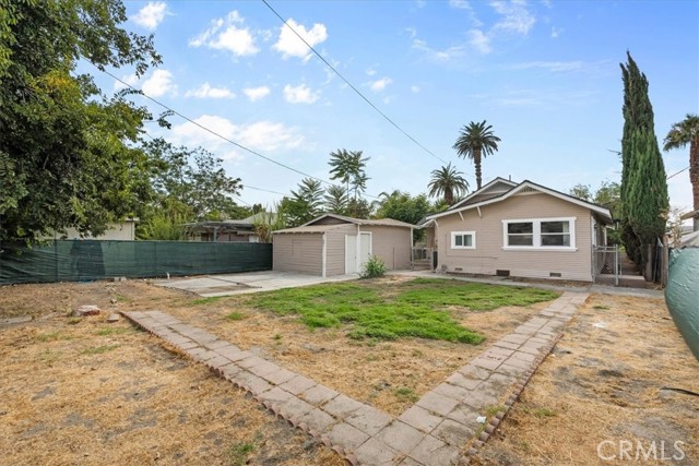 464 W 14th Street, San Bernardino CA: https://media.crmls.org/medias/0dcb18be-7bd8-4696-8f29-1c1c0af251a5.jpg