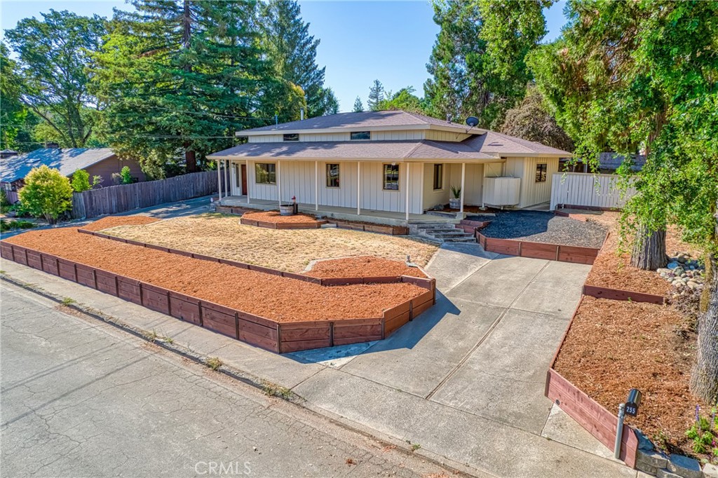 255 Lange Street
