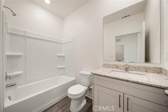 Detail Gallery Image 12 of 17 For 42485 Isla Ct, Indio,  CA 92201 - 3 Beds | 2 Baths
