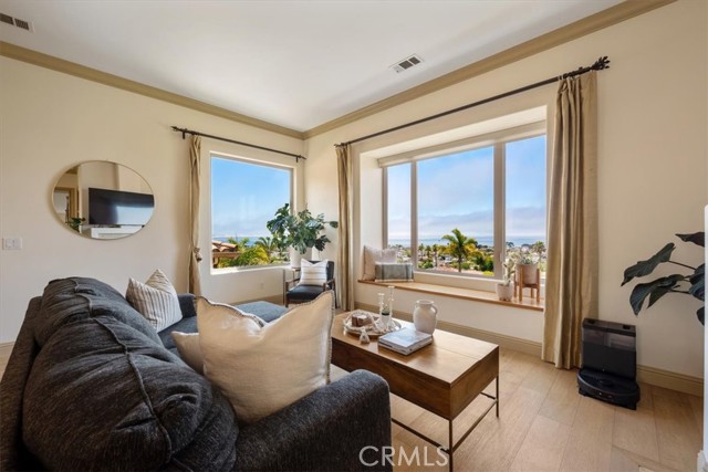 Detail Gallery Image 11 of 62 For 1331 Costa Brava, Pismo Beach,  CA 93449 - 3 Beds | 2/1 Baths