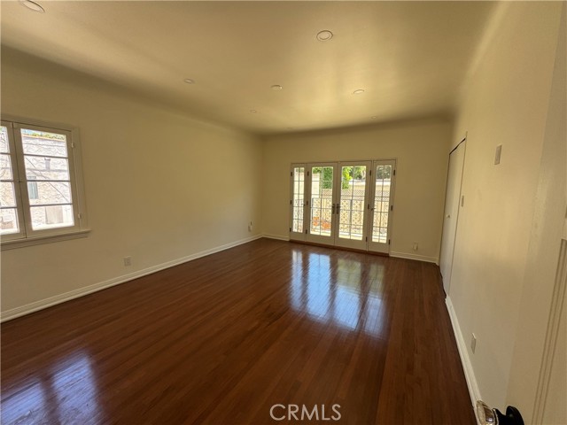 144 S La Peer Drive, Beverly Hills, California 90211, 3 Bedrooms Bedrooms, ,2 BathroomsBathrooms,Residential Lease,For Rent,144 S La Peer Drive,CRPV25156723