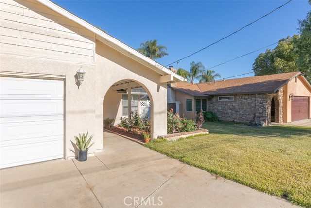 Detail Gallery Image 4 of 27 For 21604 Grand, Wildomar,  CA 92595 - 4 Beds | 2 Baths