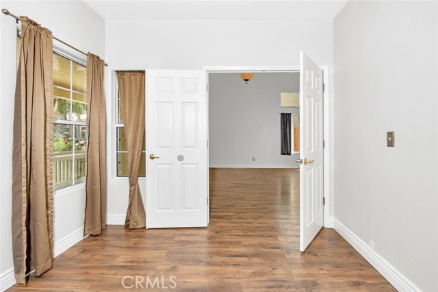 2083 Hastings Drive, Los Banos CA: https://media.crmls.org/medias/0dd027fc-fdbd-4afe-a3a3-eea7f0ba69db.jpg