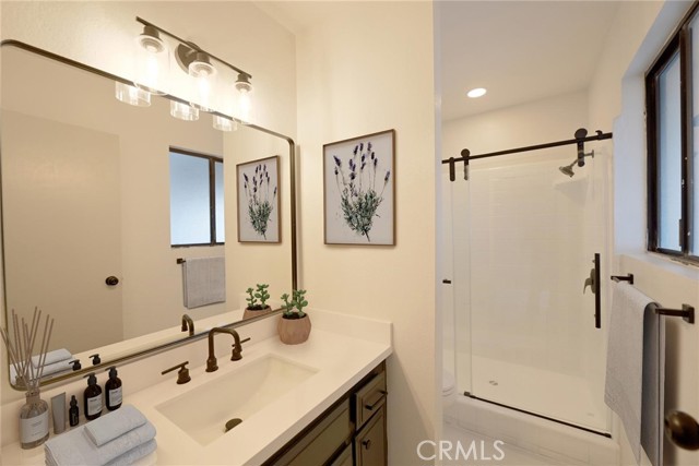 Detail Gallery Image 15 of 33 For 15650 Pohez, Apple Valley,  CA 92307 - 4 Beds | 2 Baths