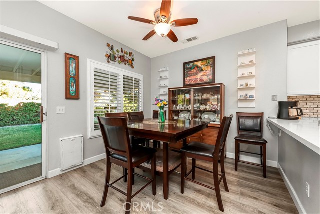 40266 Racquet, Palmdale CA: https://media.crmls.org/medias/0dd12012-a0ca-489b-bd15-09fd9478cdd8.jpg