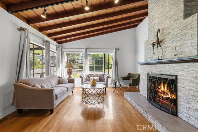 2920 Fairmount Avenue, La Crescenta CA: https://media.crmls.org/medias/0dd1c35a-3689-44ed-84db-3e8600f90312.jpg