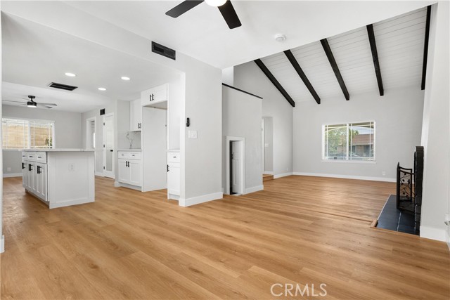 3614 S Olive Street, Santa Ana CA: https://media.crmls.org/medias/0dd1e306-3f81-48c8-a823-955803216fdb.jpg