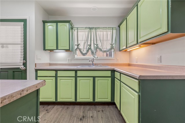 Detail Gallery Image 13 of 63 For 1654 W 216th St, Torrance,  CA 90501 - 3 Beds | 2 Baths