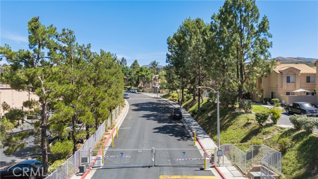 Detail Gallery Image 39 of 44 For 18852 Vista Del Canon #G,  Newhall,  CA 91321 - 2 Beds | 2 Baths