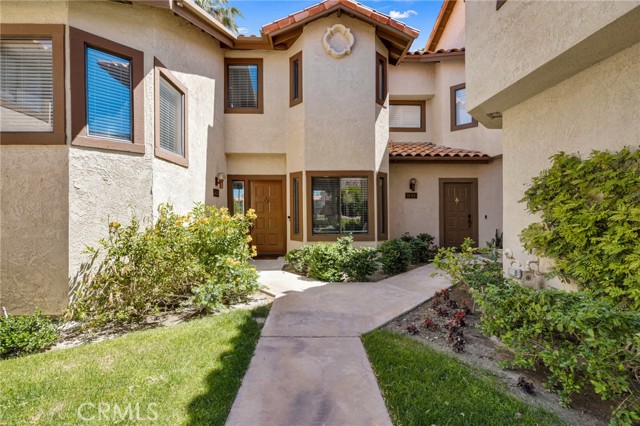 55108 Firestone, La Quinta CA: https://media.crmls.org/medias/0dd323ec-7317-41ac-9ad7-80ec6a151803.jpg