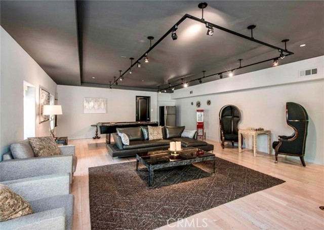 Detail Gallery Image 24 of 26 For 1441 Robmar, Beverly Hills,  CA 90210 - 7 Beds | 7/1 Baths