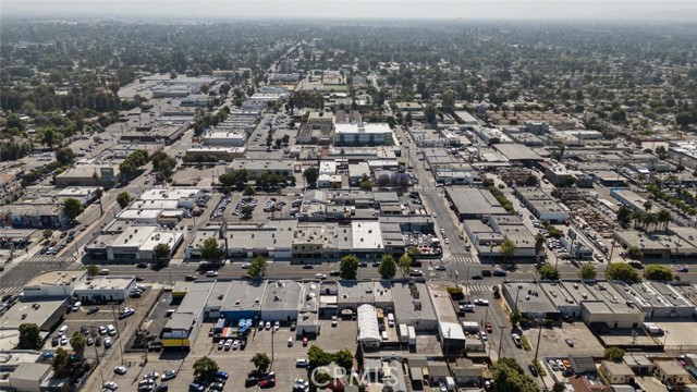 7114 Reseda Boulevard, Reseda (los Angeles), California 91335, ,Commercial Lease,For Rent,7114 Reseda Boulevard,CRSR24134654