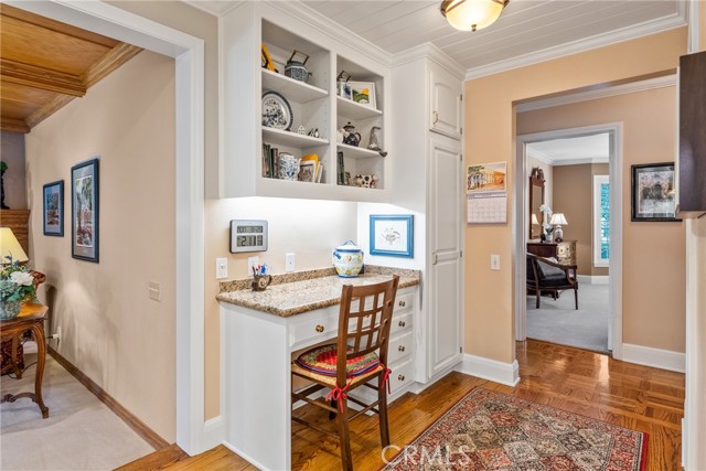 Detail Gallery Image 29 of 75 For 1914 Country Club Ln, Redlands,  CA 92373 - 5 Beds | 3/1 Baths