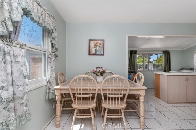 9171 Stanford Avenue, Garden Grove CA: https://media.crmls.org/medias/0dd7b6cb-9518-450e-a91d-bbdda23bd352.jpg