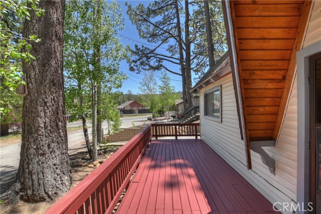 Detail Gallery Image 4 of 36 For 42759 Peregrine Ave, Big Bear Lake,  CA 92315 - 3 Beds | 2 Baths