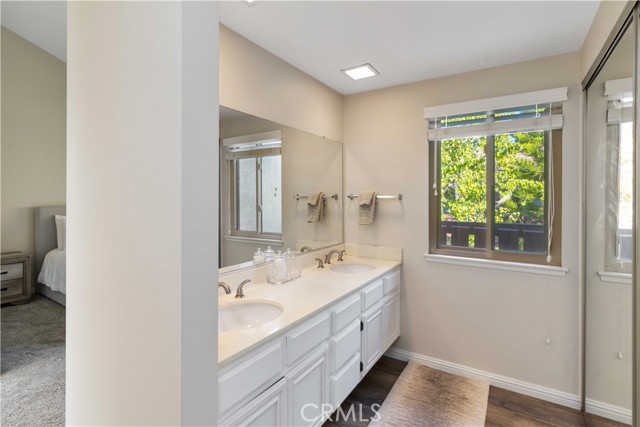 Detail Gallery Image 12 of 21 For 2421 Chandler Ave #2,  Simi Valley,  CA 93065 - 2 Beds | 2/1 Baths